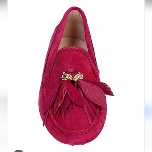 TOD'S | Gommino Suede Driving Loafers feathers tassels Magenta Pink Sz 40